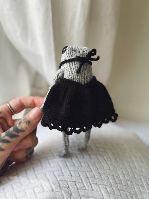 Dress knitting pattern